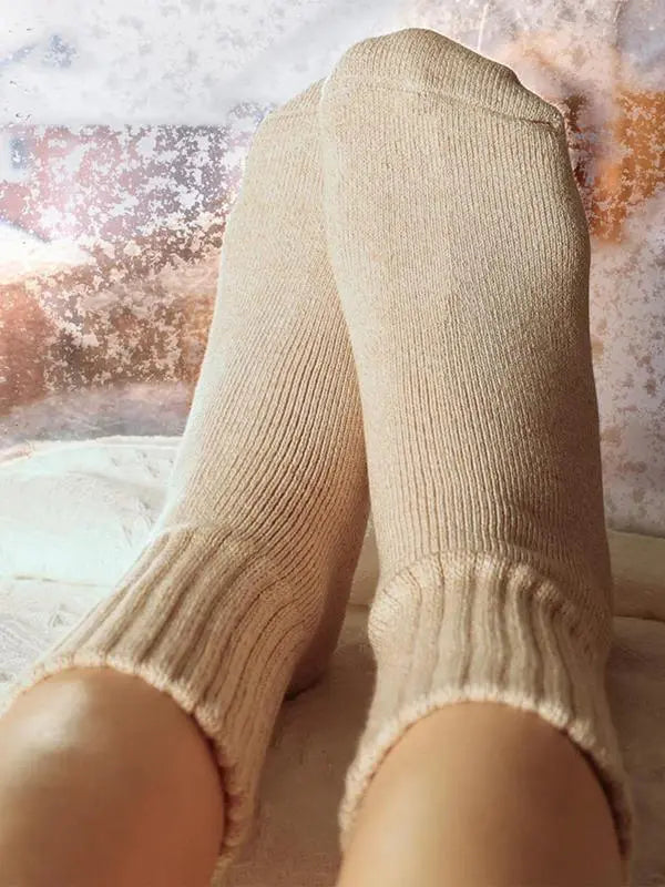 Women’s Cozy Mid-Calf Crew Socks – Soft Knit Neutral Colors for Fall & Winter