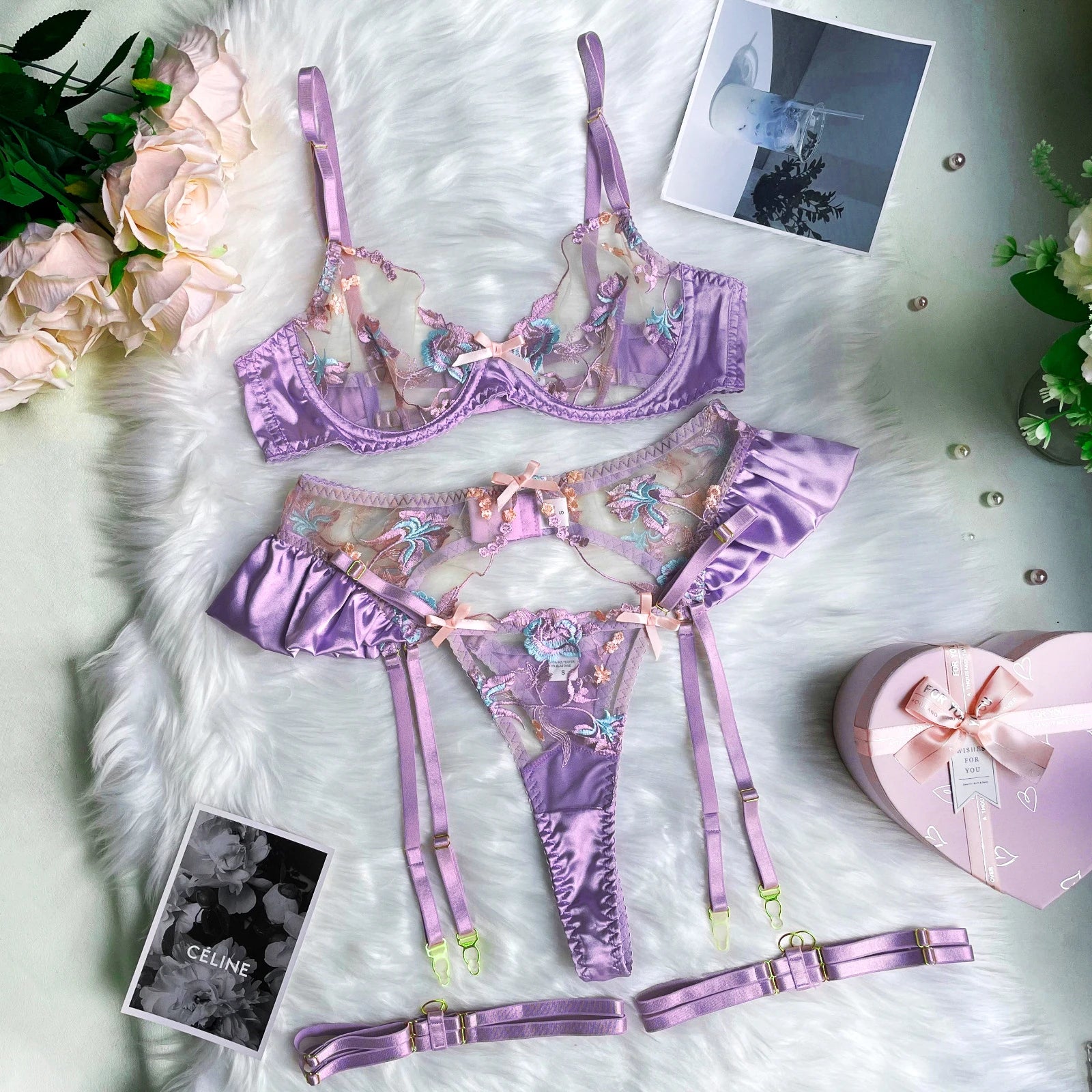 Ruffle Embroidery Push-Up Lingerie Set (4pcs)