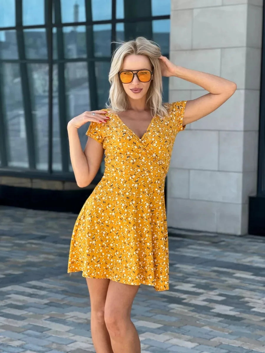 Boho Floral - V Neck Short Sleeve Mini Dresses