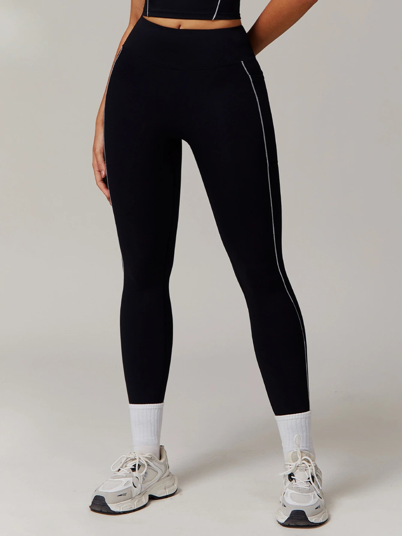 FlowFlare Pants - High Waist