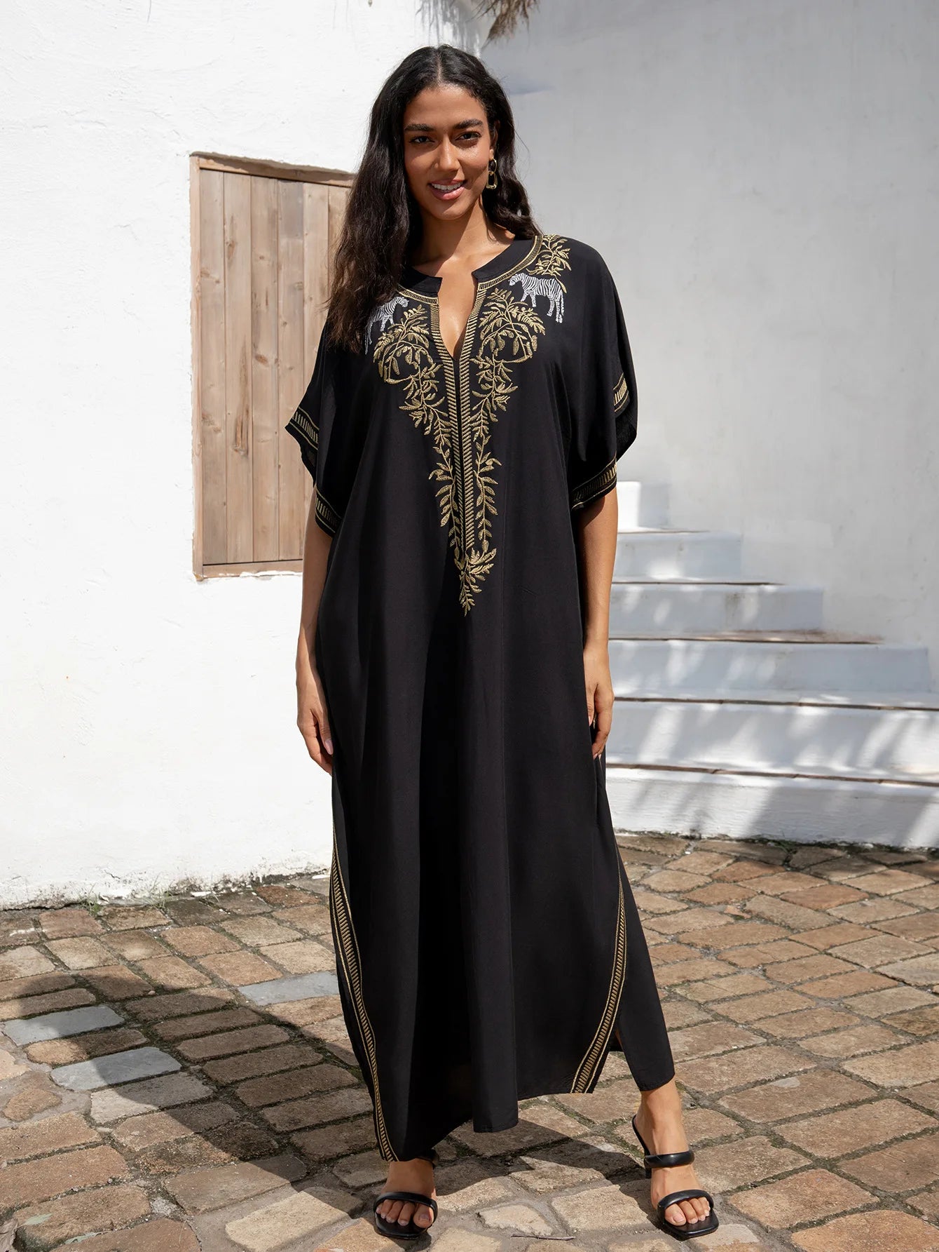 Noir Crest - Embroidered Robe