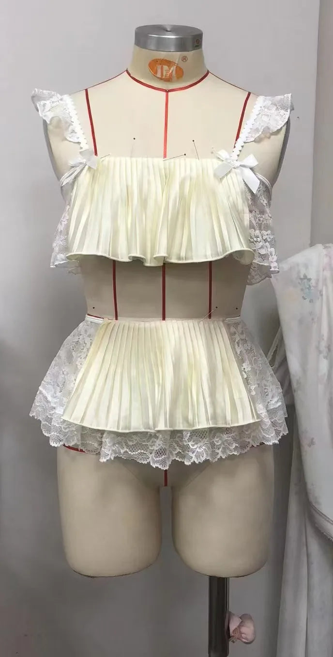 French Lace Bra & Mini Skirt 3-Piece Sexy Lingerie Set