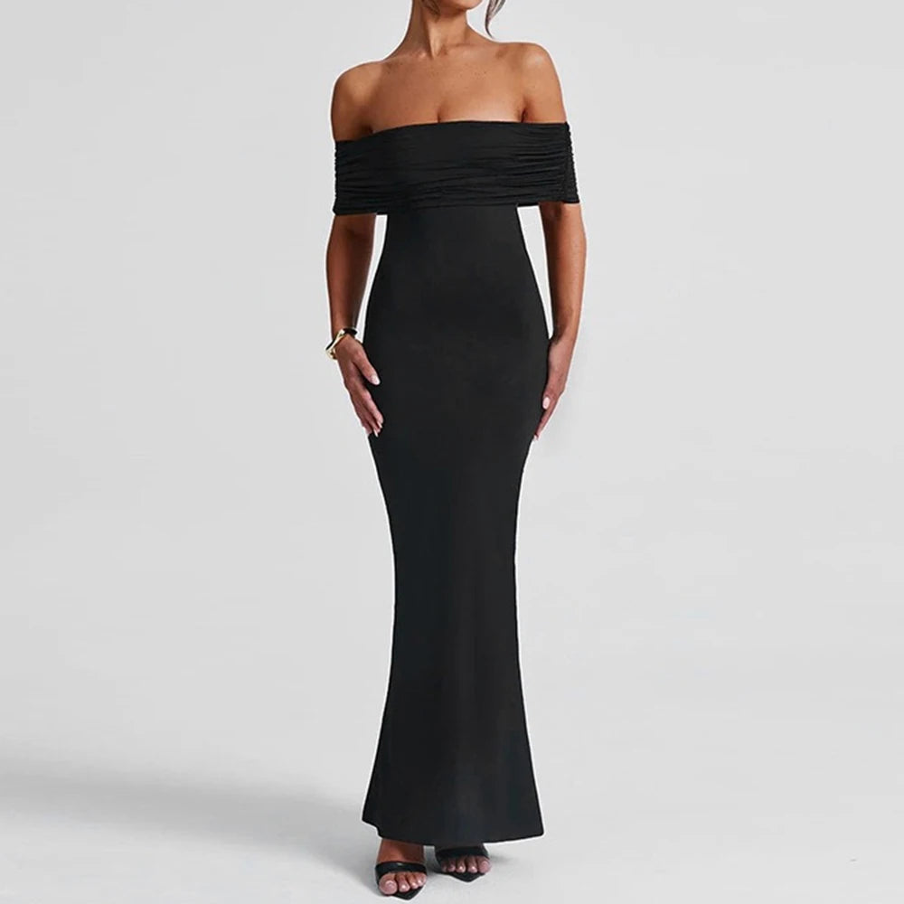 Women's European and American summer sexy temperament, one shoulder exposed backpack, hip cinched pleated solid color dress