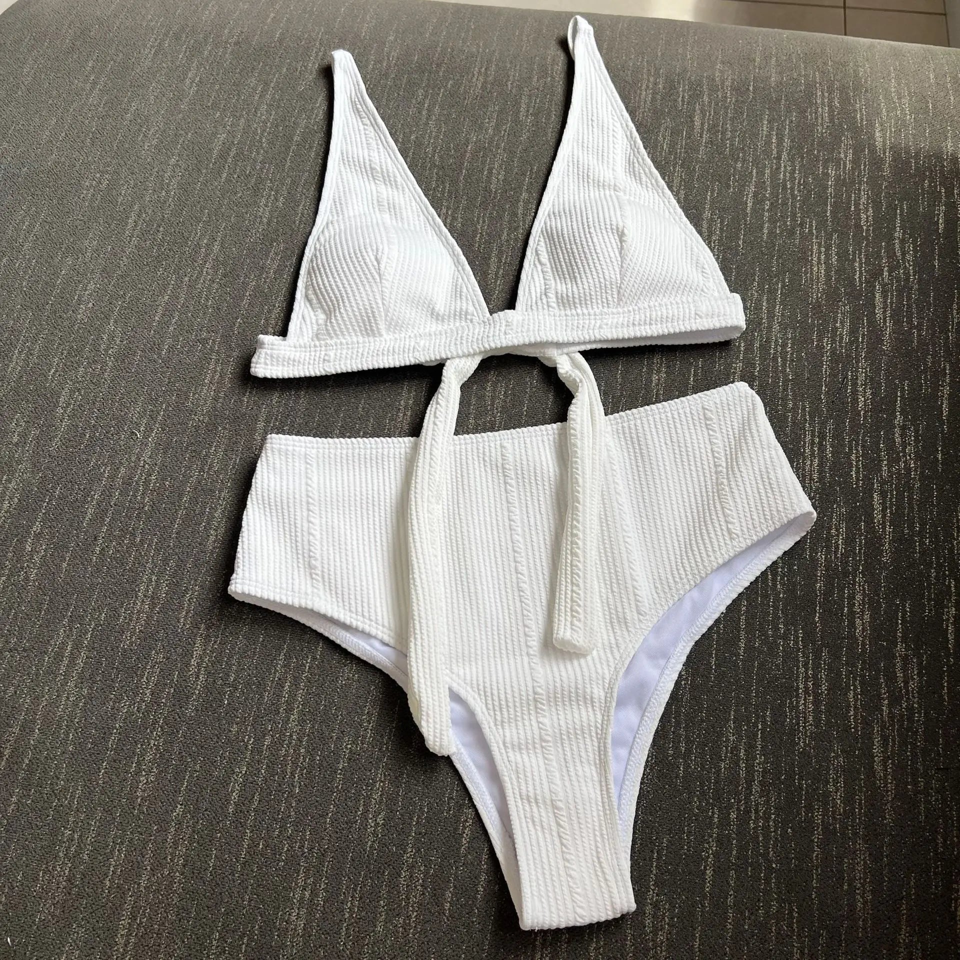 Aria V - High-Waist Triangle Bikini