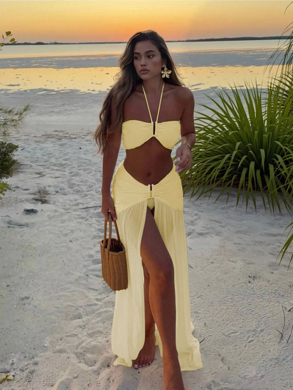 Halter Neck 3 Piece Bikini Set with Sheer Split Maxi Skirt Sexy White Summer Beach Dress Vacations Outfits Pool Party Wear K236