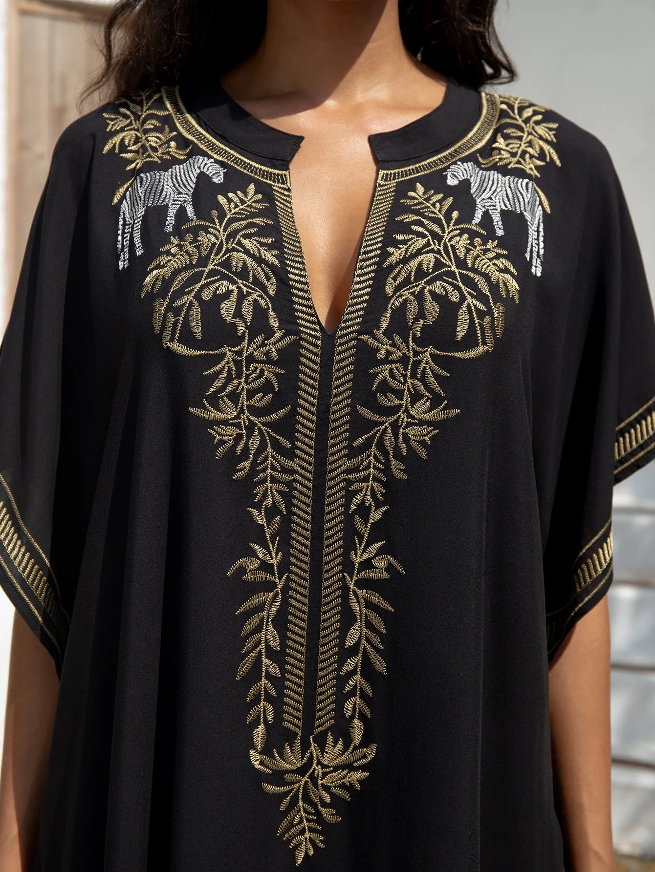 Noir Crest - Embroidered Robe