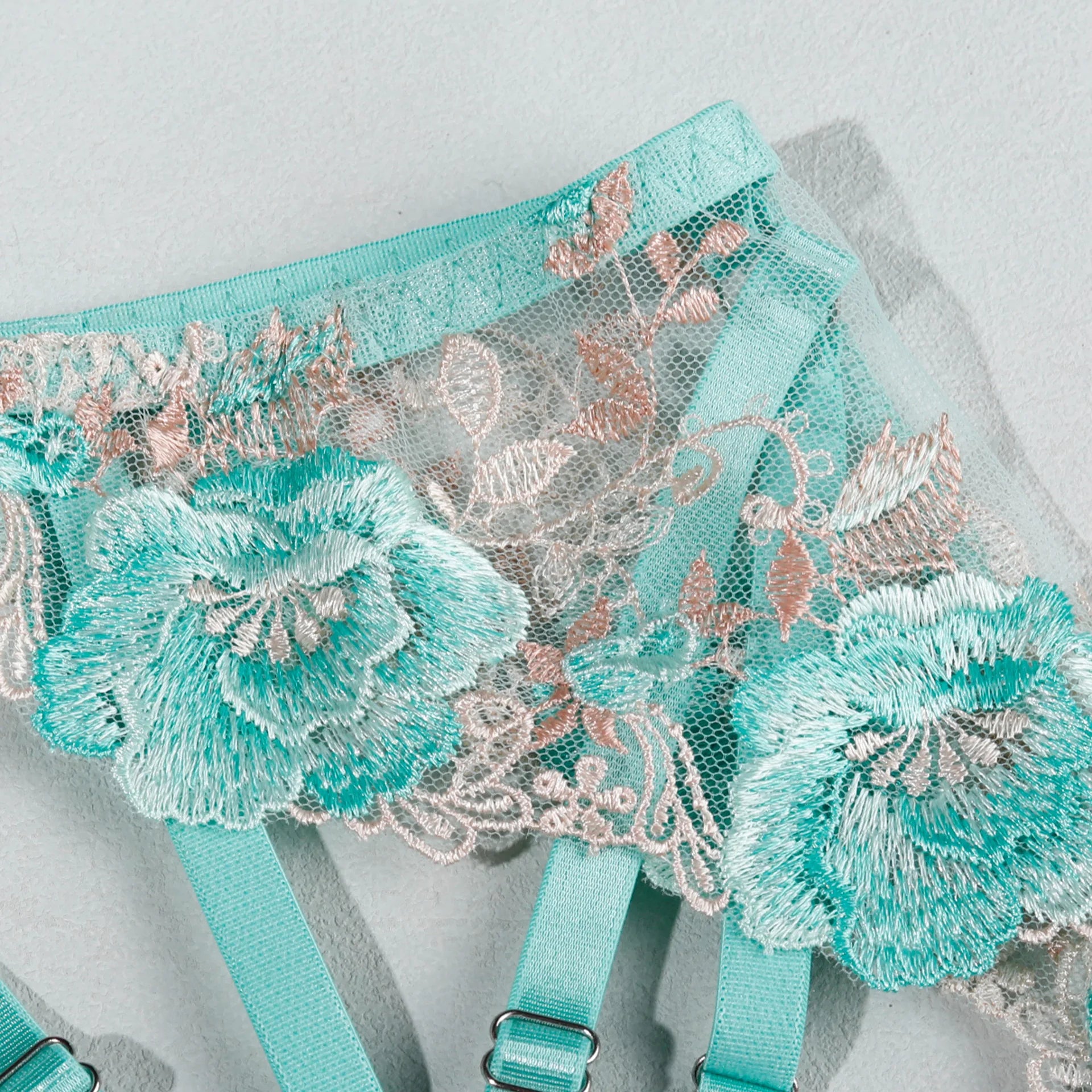 Lace Panel Underwire Bra & Thong Set (2pcs)