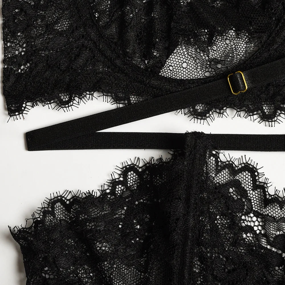 Patchwork Lace Lingerie Set – 3 Piece