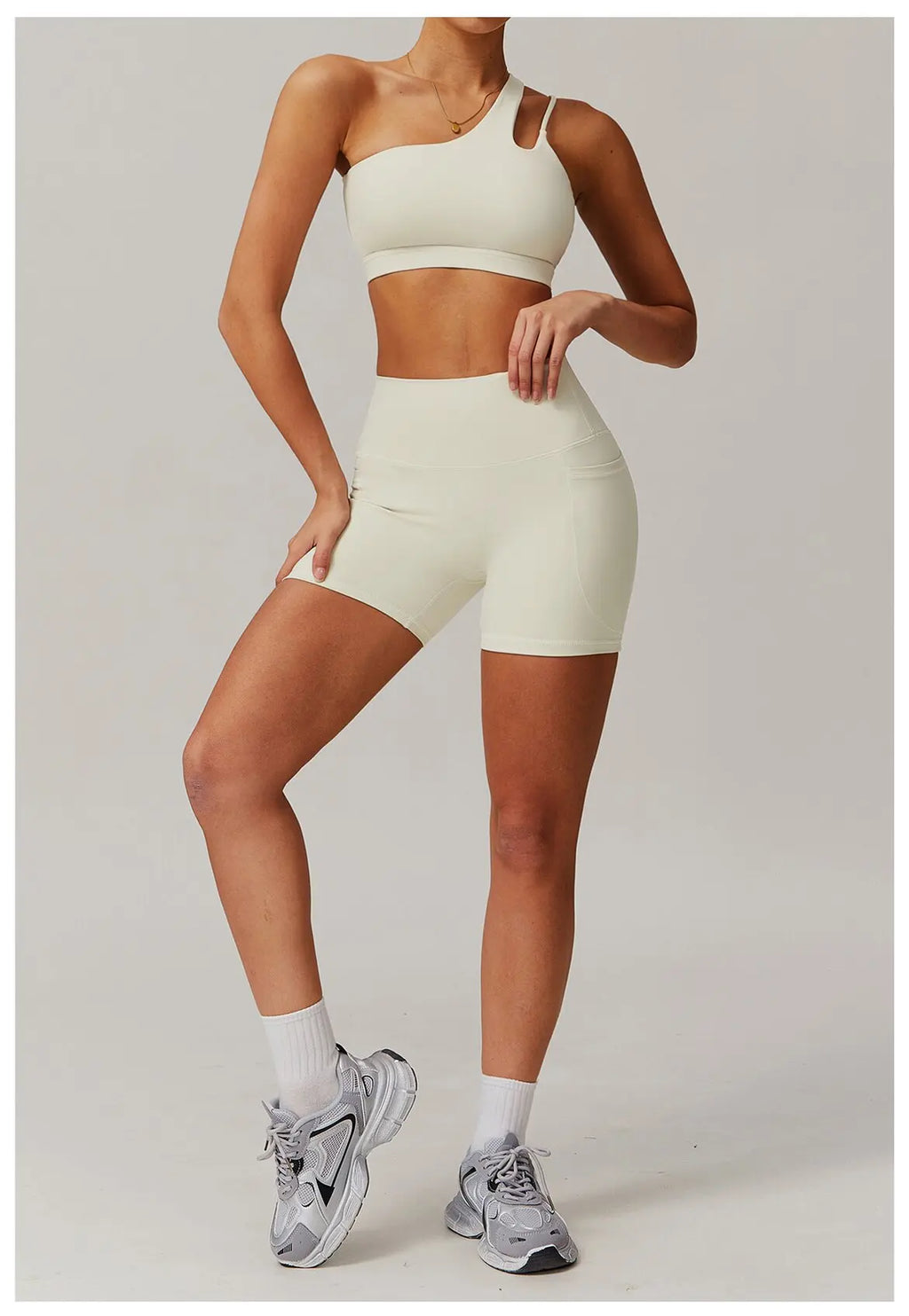 Solo Strap Set - Bra & Shorts