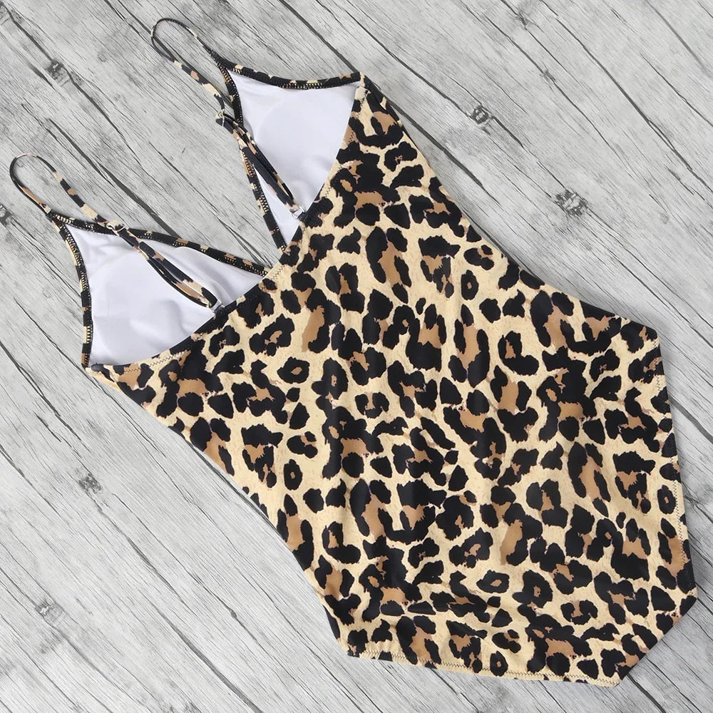 Women’s Halter Push-Up One-Piece Swimsuit – Plus Size Tankini