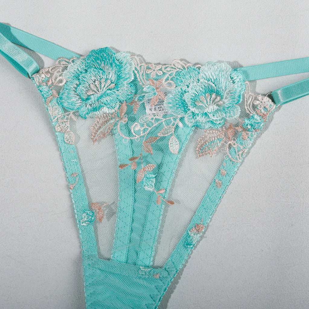 Lace Panel Underwire Bra & Thong Set (2pcs)