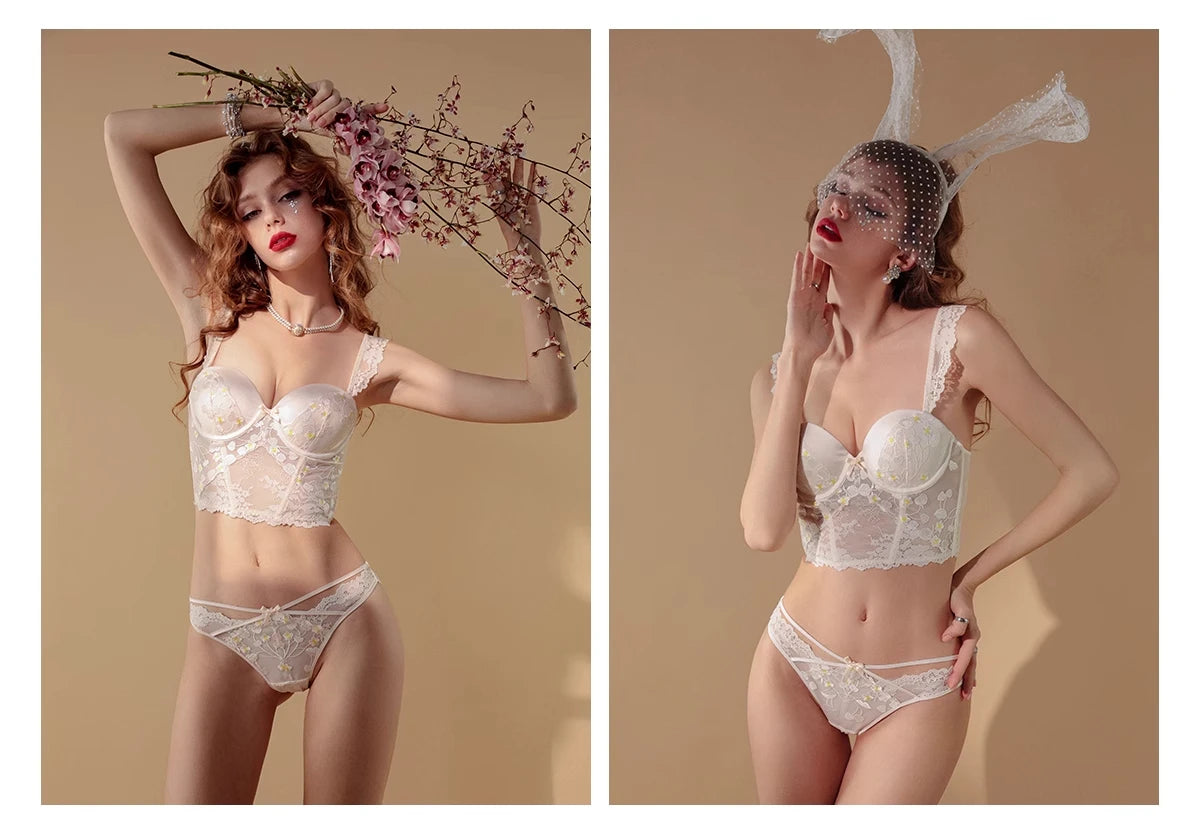 New Lace Lingerie Bra and Panty Set with Front Bow