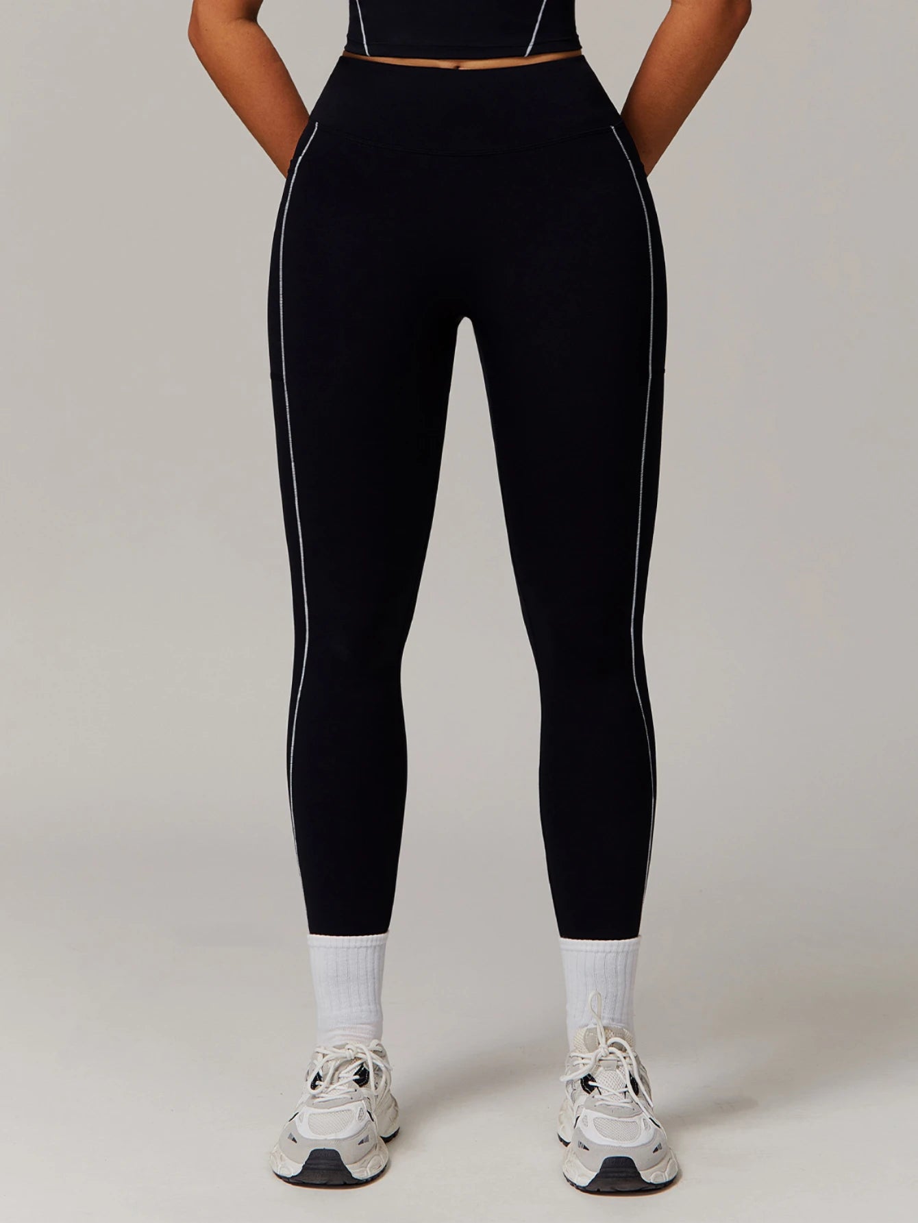 FlowFlare Pants - High Waist