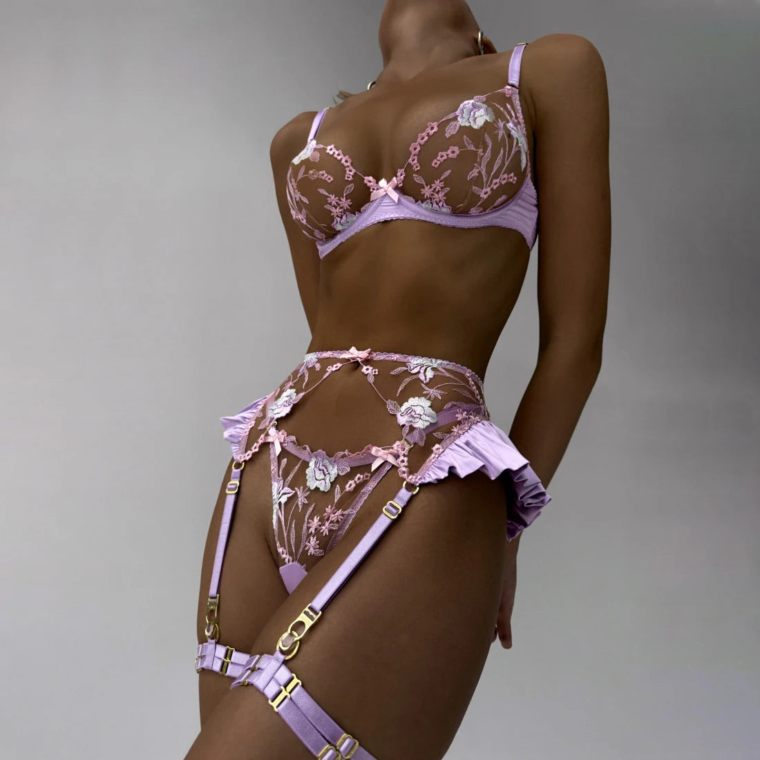 Ruffle Embroidery Push-Up Lingerie Set (4pcs)