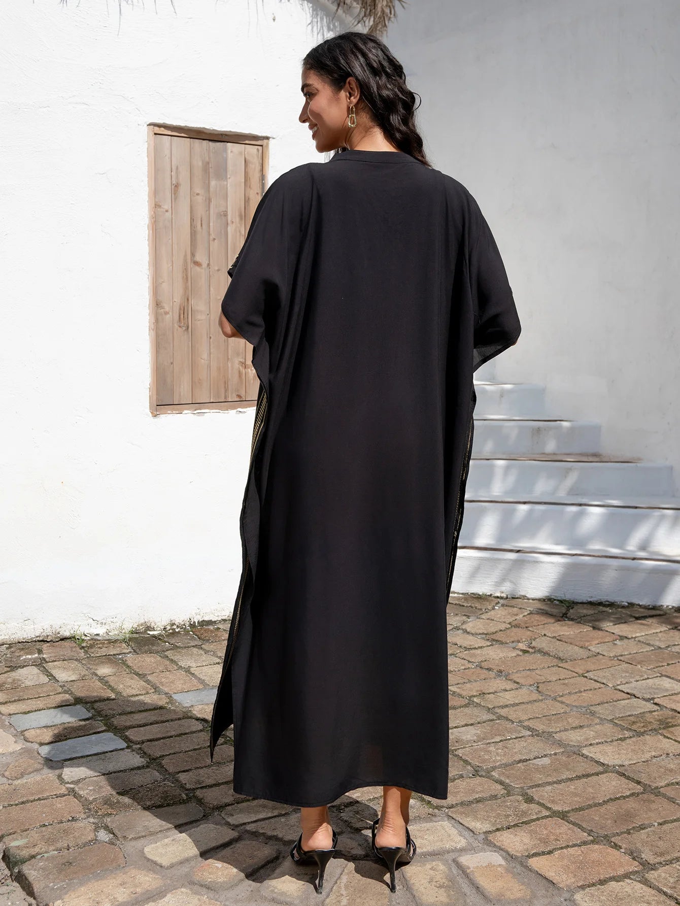 Noir Crest - Embroidered Robe