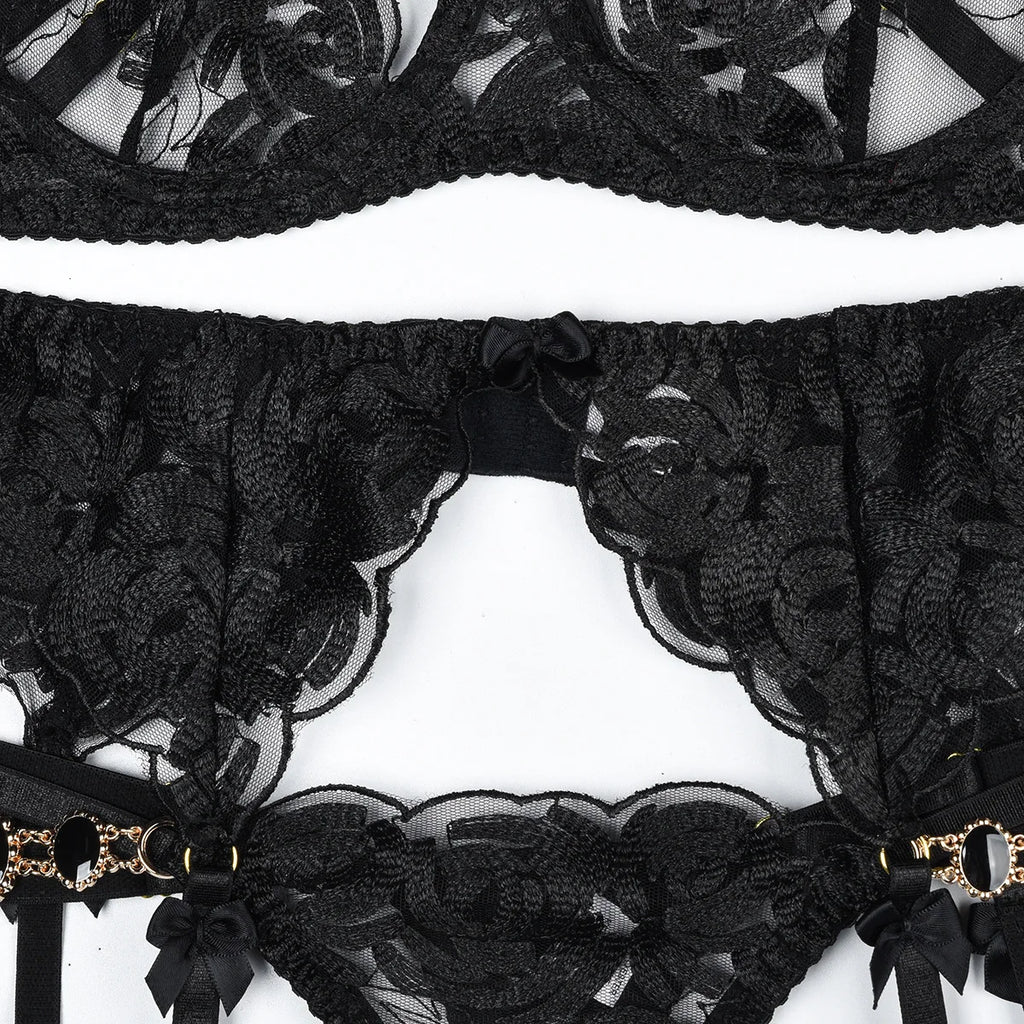Luxury Embroidered Garter Lingerie Set – 3 Piece