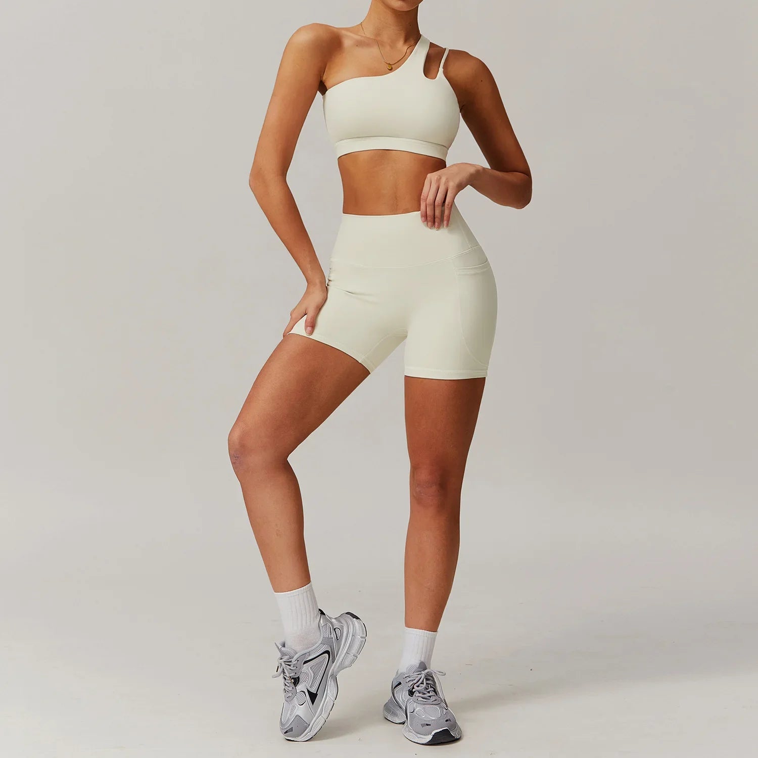 Solo Strap Set - Bra & Shorts