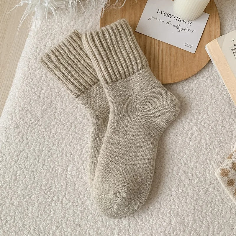 Women’s Cozy Mid-Calf Crew Socks – Soft Knit Neutral Colors for Fall & Winter