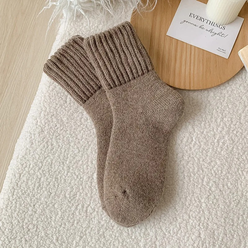 Women’s Cozy Mid-Calf Crew Socks – Soft Knit Neutral Colors for Fall & Winter