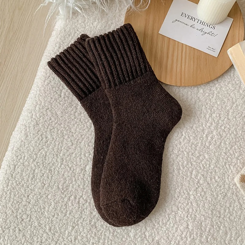 Women’s Cozy Mid-Calf Crew Socks – Soft Knit Neutral Colors for Fall & Winter