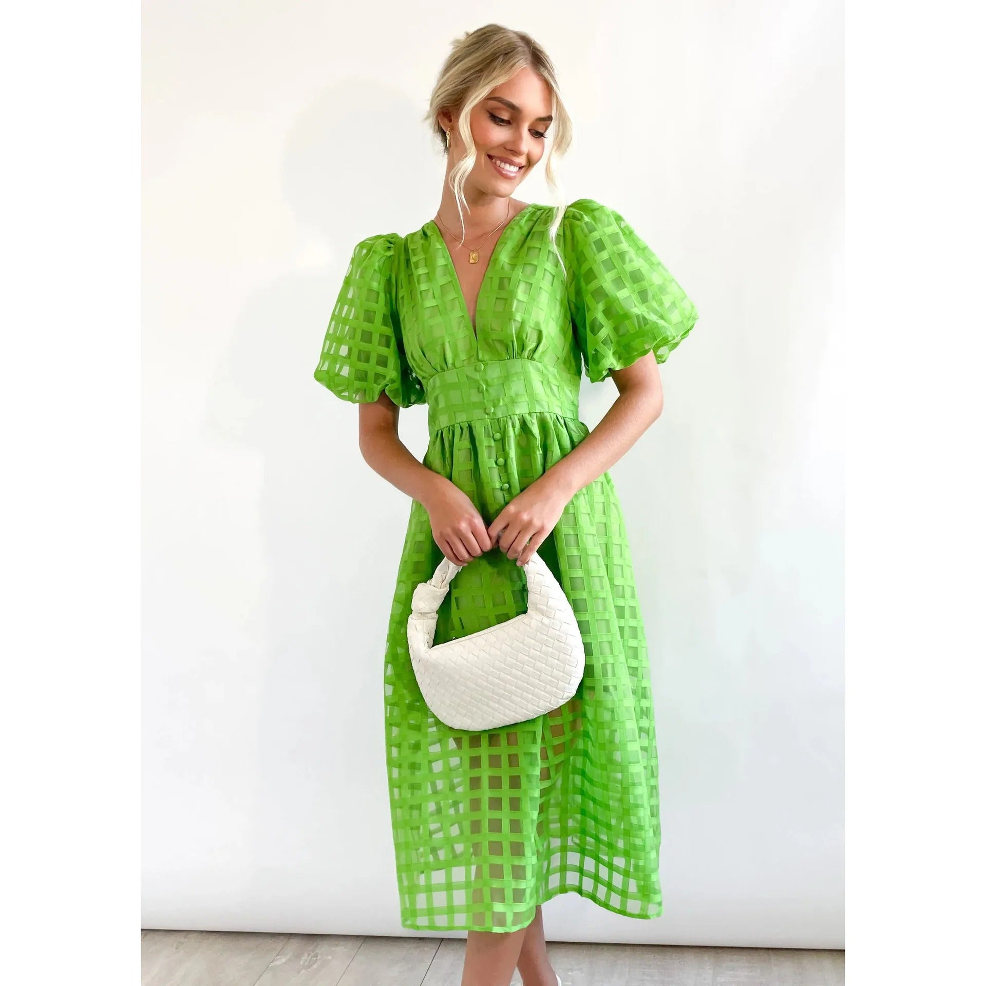 Midnight Grace – Effortless Chic Collection